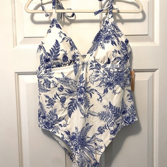 NWT Kona Sol swimsuit, one piece, size L (12-14), white/blue - Picture 2 of 7
